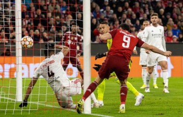 开云集团网站-【欧冠】莱万3球1助攻 拜仁5比2本菲卡提前两轮出线