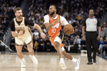 开云移动端-小卡：加兰首秀打得很棒 有侵略性&amp;能投中空位/防中锋时也很积极